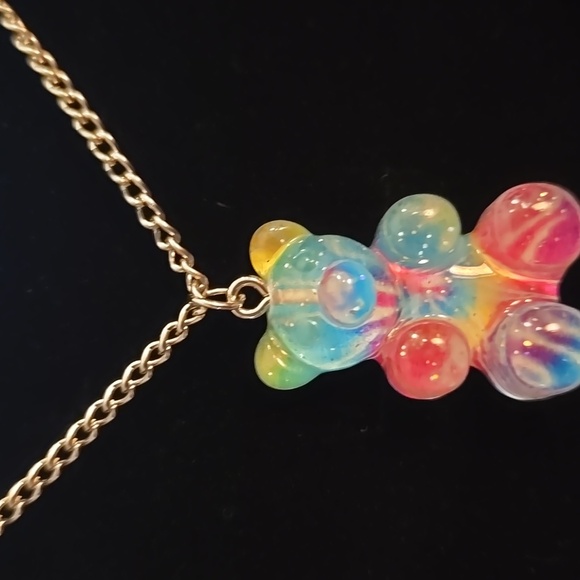 MULTICOLOR ACRYLIC TEDDY BEAR NECKLACE - Picture 2 of 8